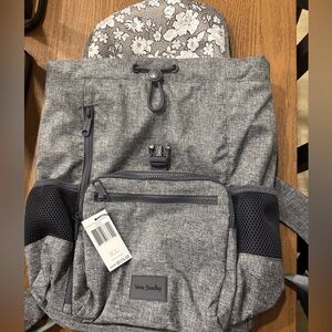 Vera Bradley Women's Lighten Up Reactive Daytripper Backpack Gray Heather - NWT